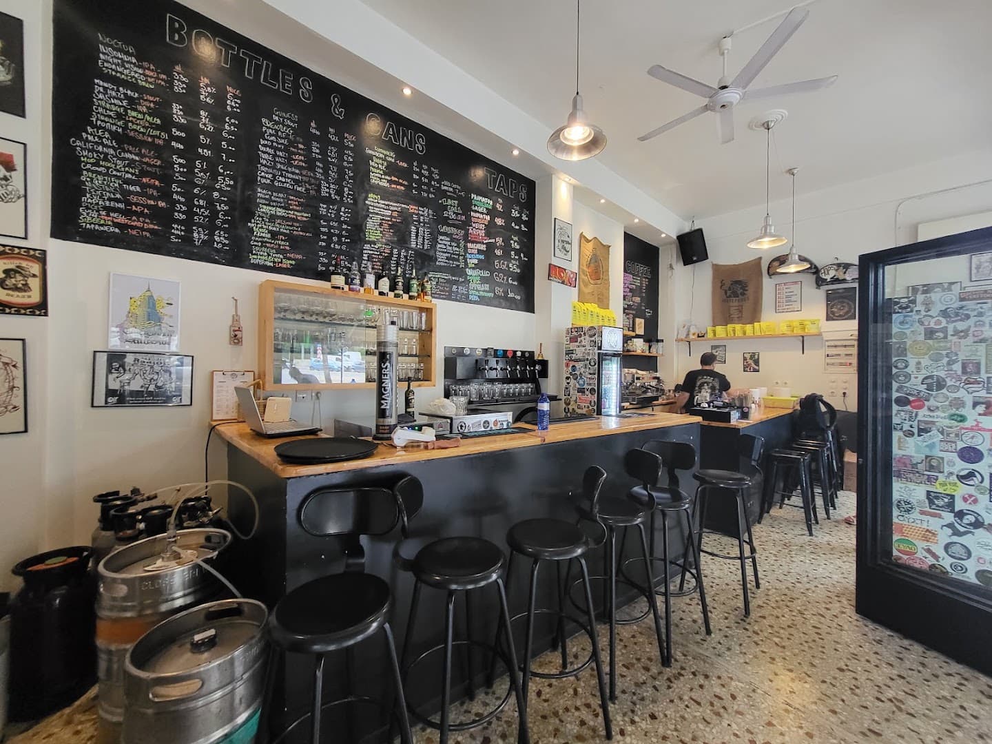 Beans & Hops - specialty coffee shop in Patisia