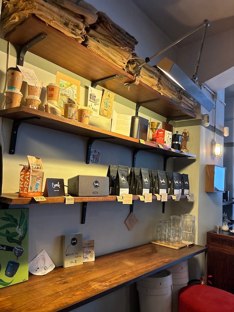 Combi Coffee Roasters - specialty coffee shop in Porto
