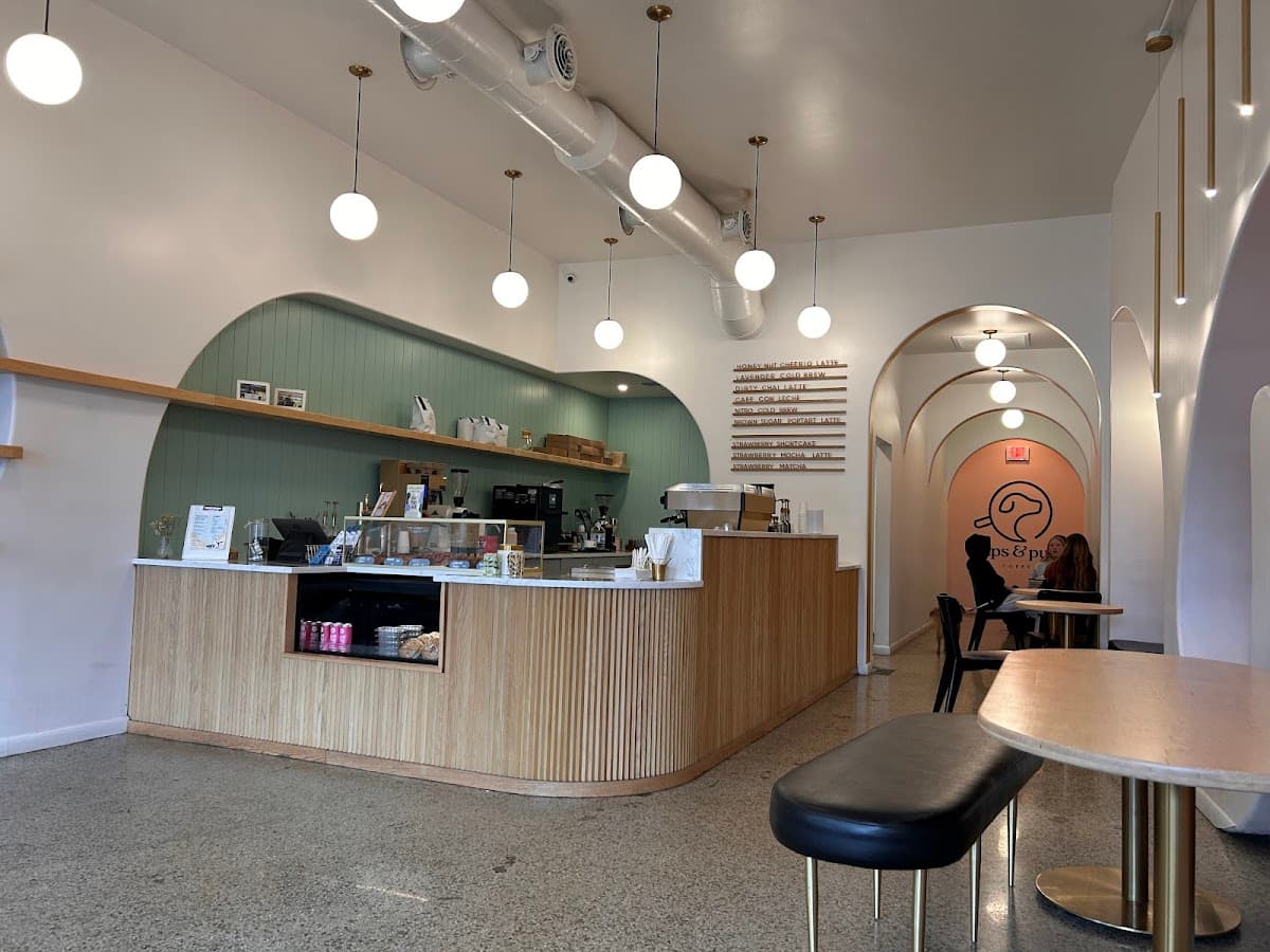 Cups and Pups Coffee - specialty coffee shop in Orlando