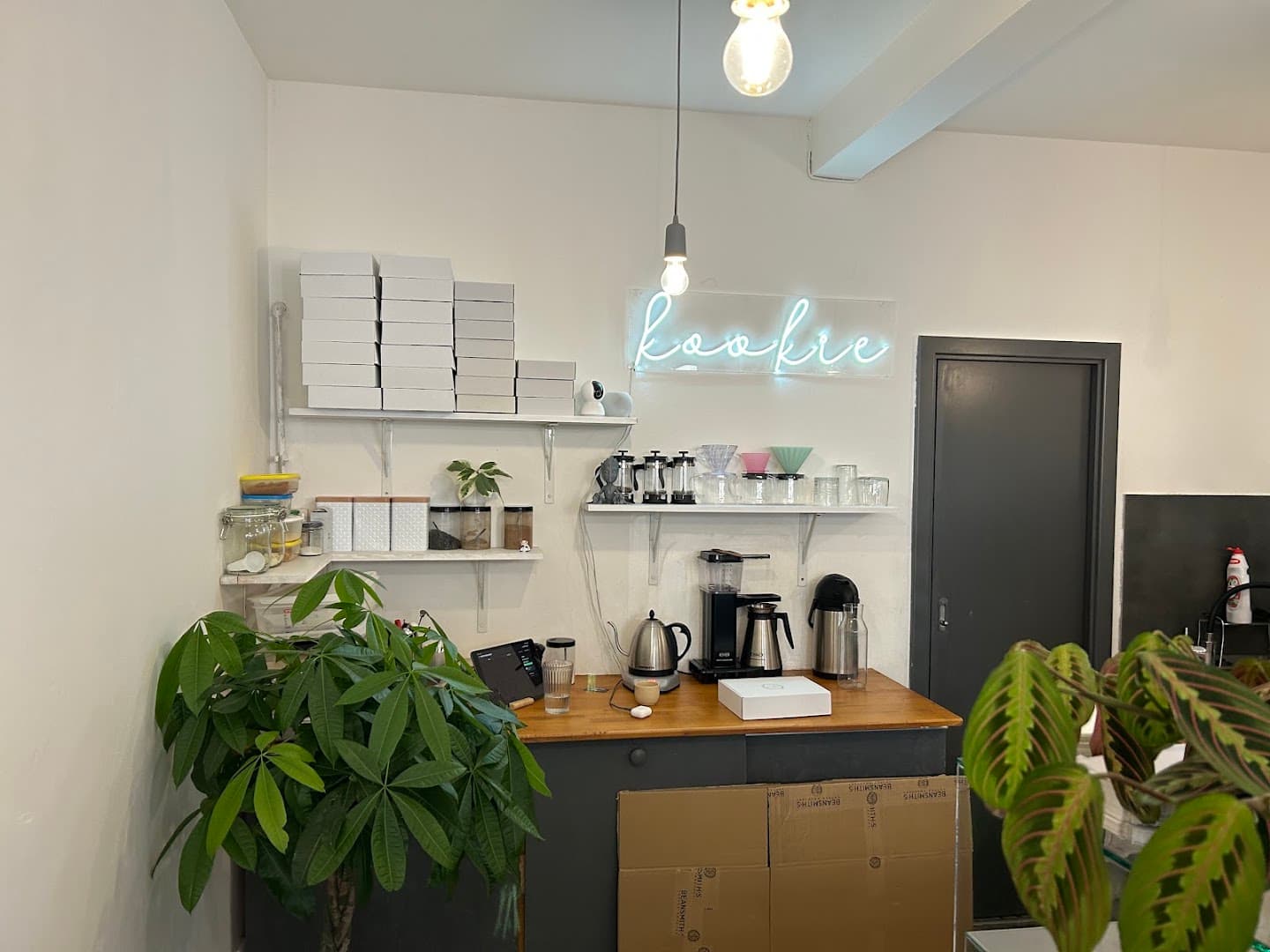 KOOKIE - specialty coffee shop in Prague