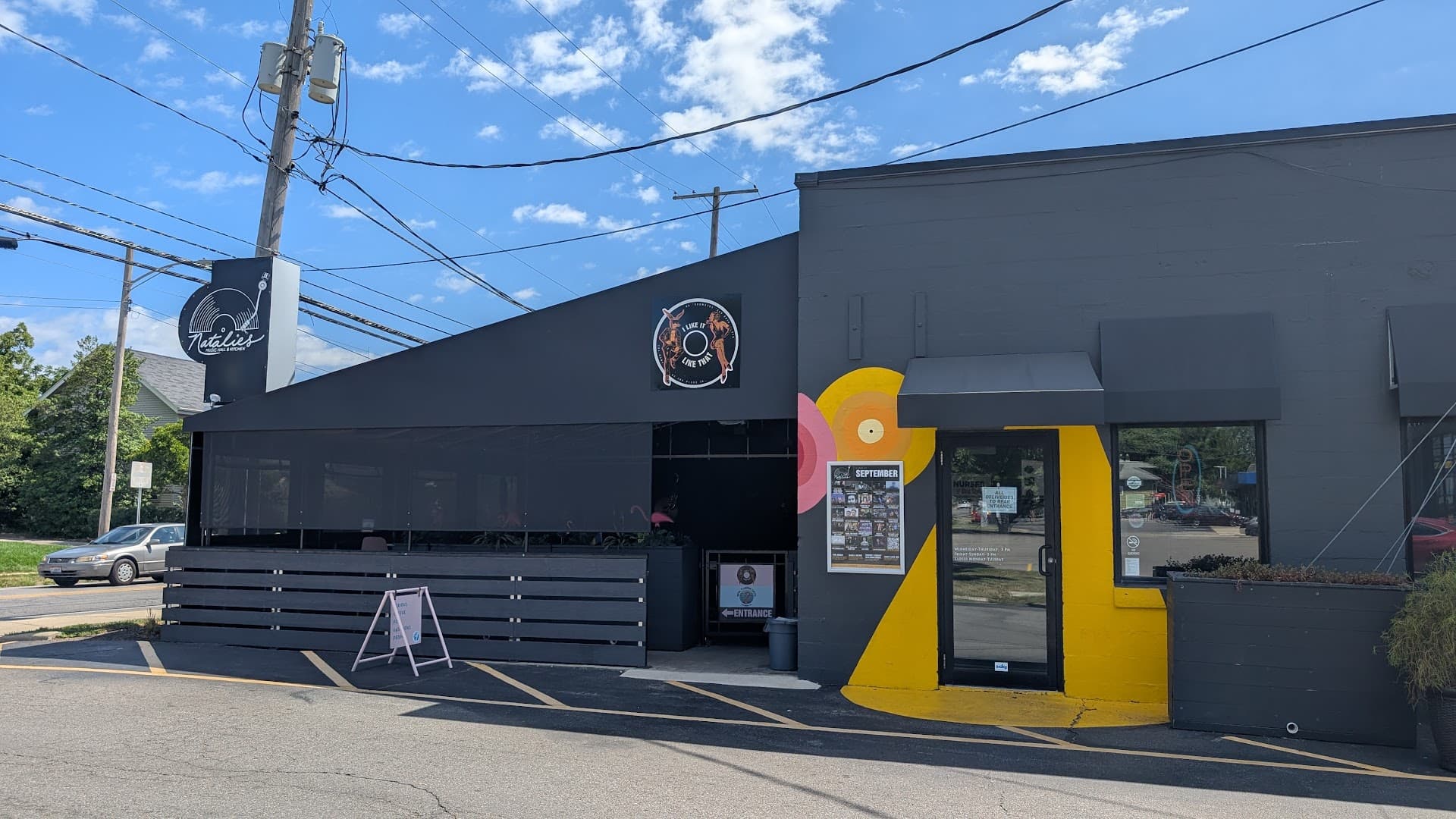 Royal Flamingo Coffee House - specialty coffee shop in Columbus