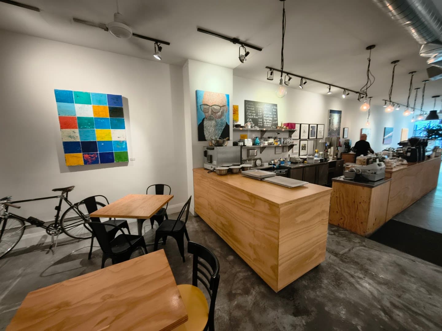 Zav Coffee Shop and Gallery - specialty coffee shop in Toronto