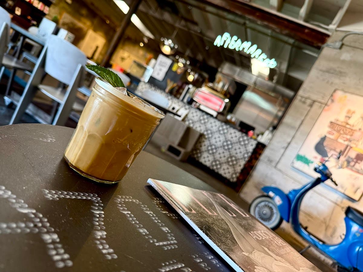 aftermarket specialty coffee shop in Phoenix - photo 3