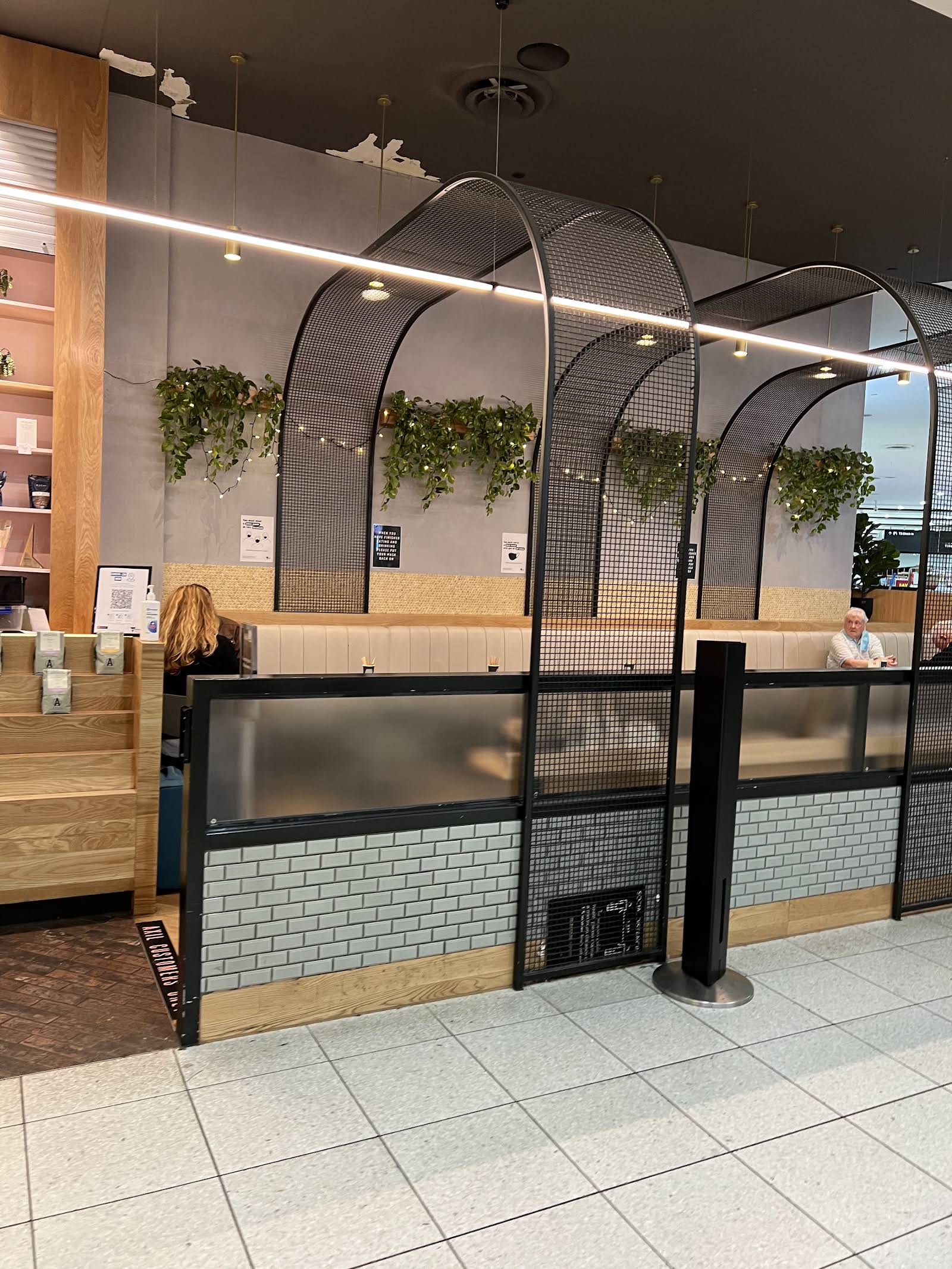 Axil Coffee Melbourne Airport specialty coffee shop in Melbourne - photo 8