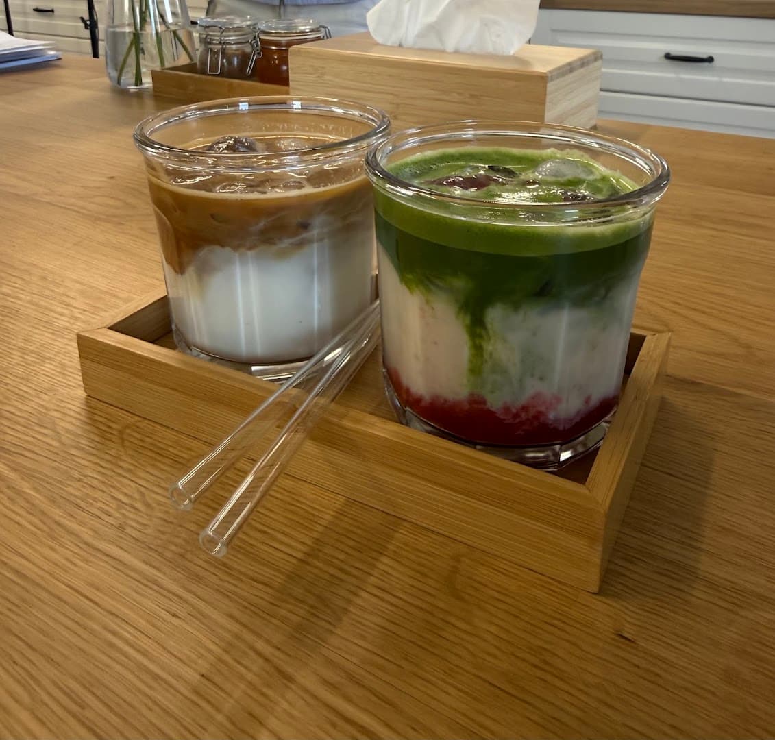 Coffee at Café Pišingr, specialty coffee shop in Prague