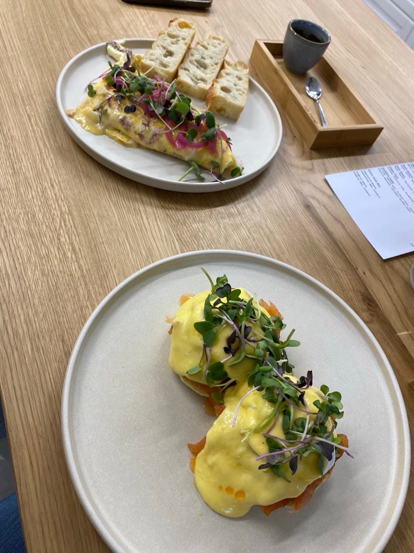 Food at Café Pišingr, specialty coffee shop in Prague
