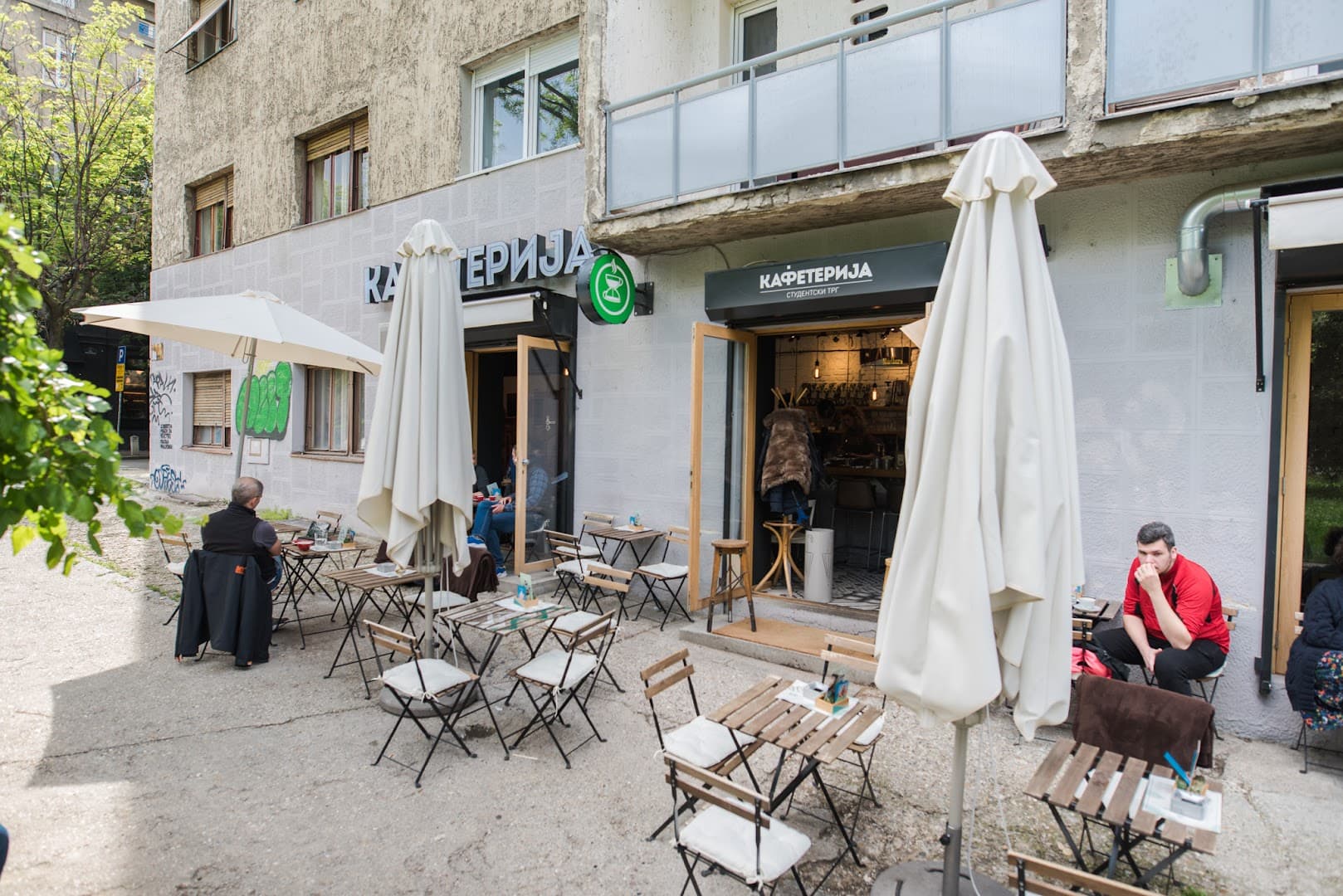 Storefront of Kafeterija | Studentski Trg, specialty coffee shop in Belgrade