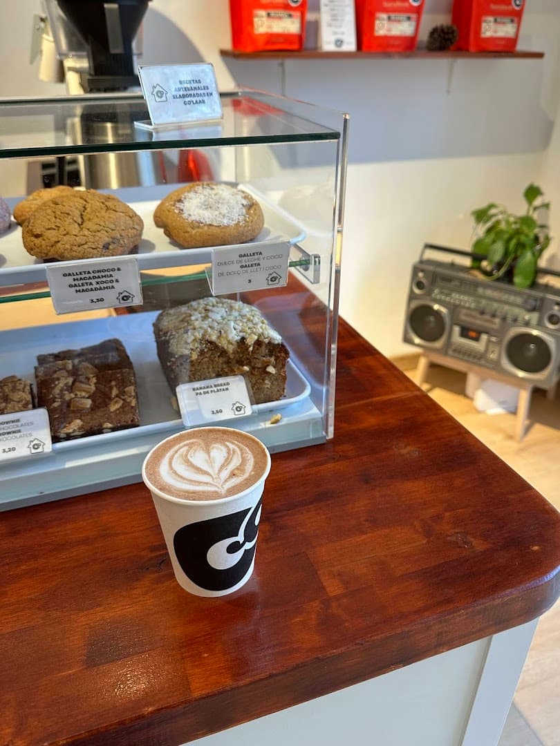CO'LAAB - specialty coffee shop in Barcelona
