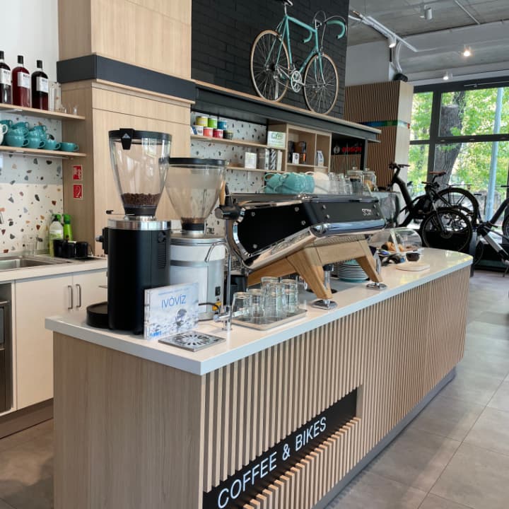 Bringiton coffee & bikes — specialty coffee in Budapest