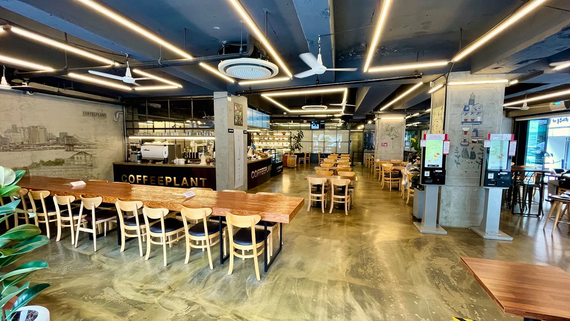 COFFEEPLANT - specialty coffee shop in Seoul