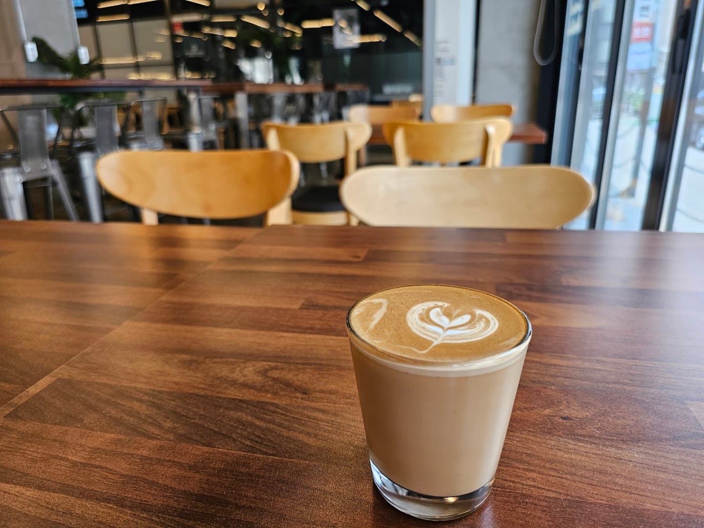 COFFEEPLANT - specialty coffee shop in Seoul