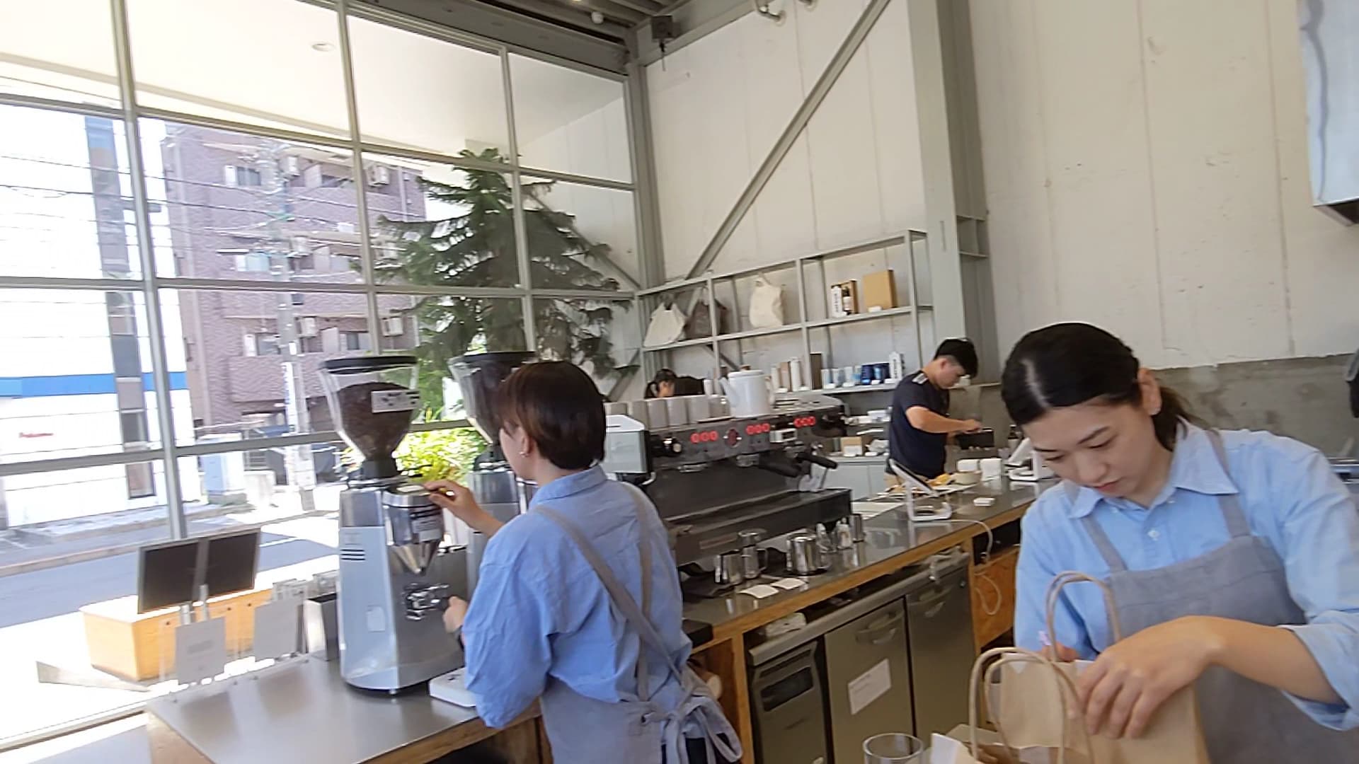 Blue Bottle Coffee - Kiyosumi-Shirakawa Flagship Cafe - specialty coffee shop in Tokyo