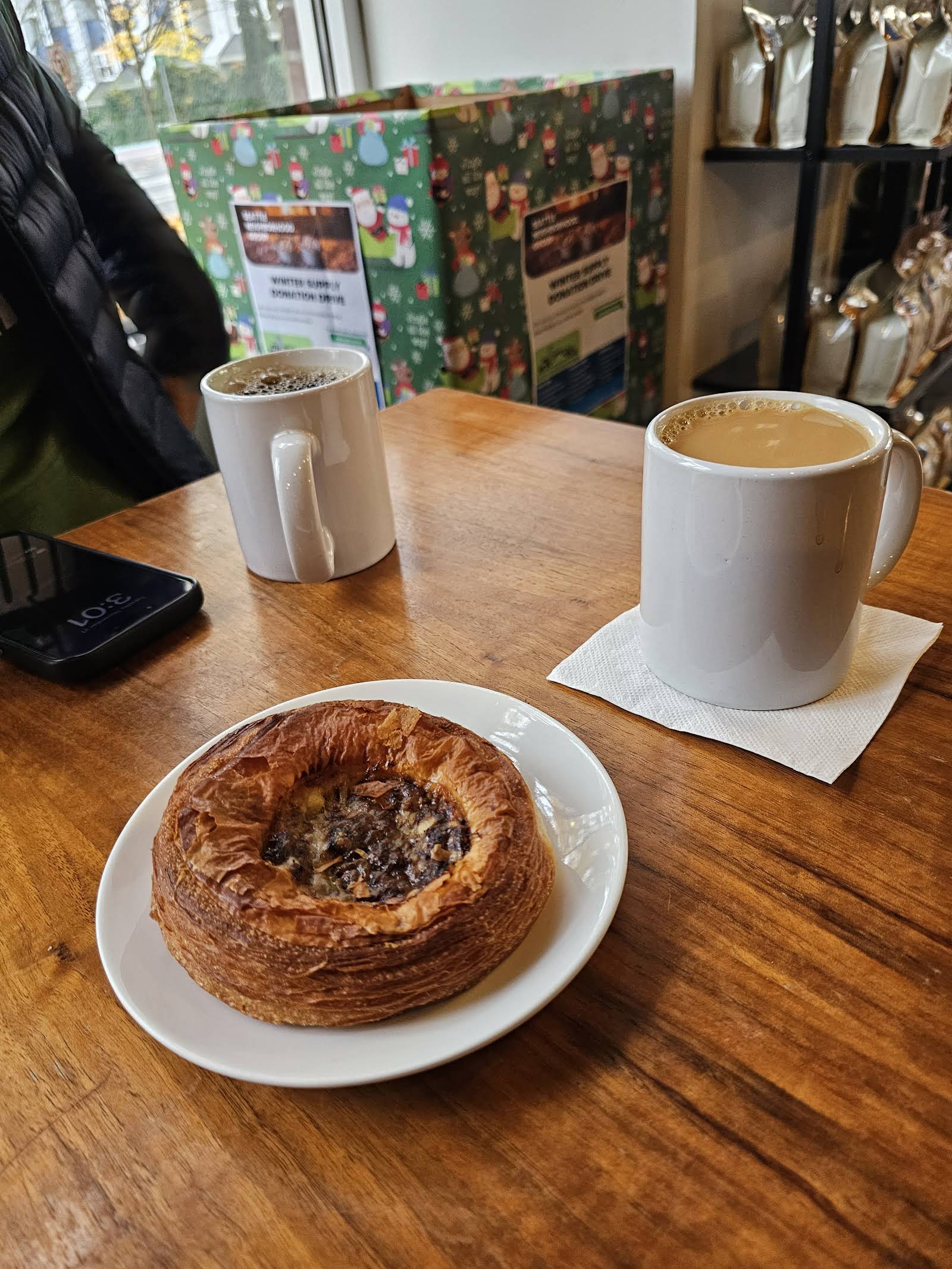 Broadcast Coffee specialty coffee shop in Seattle - photo 7