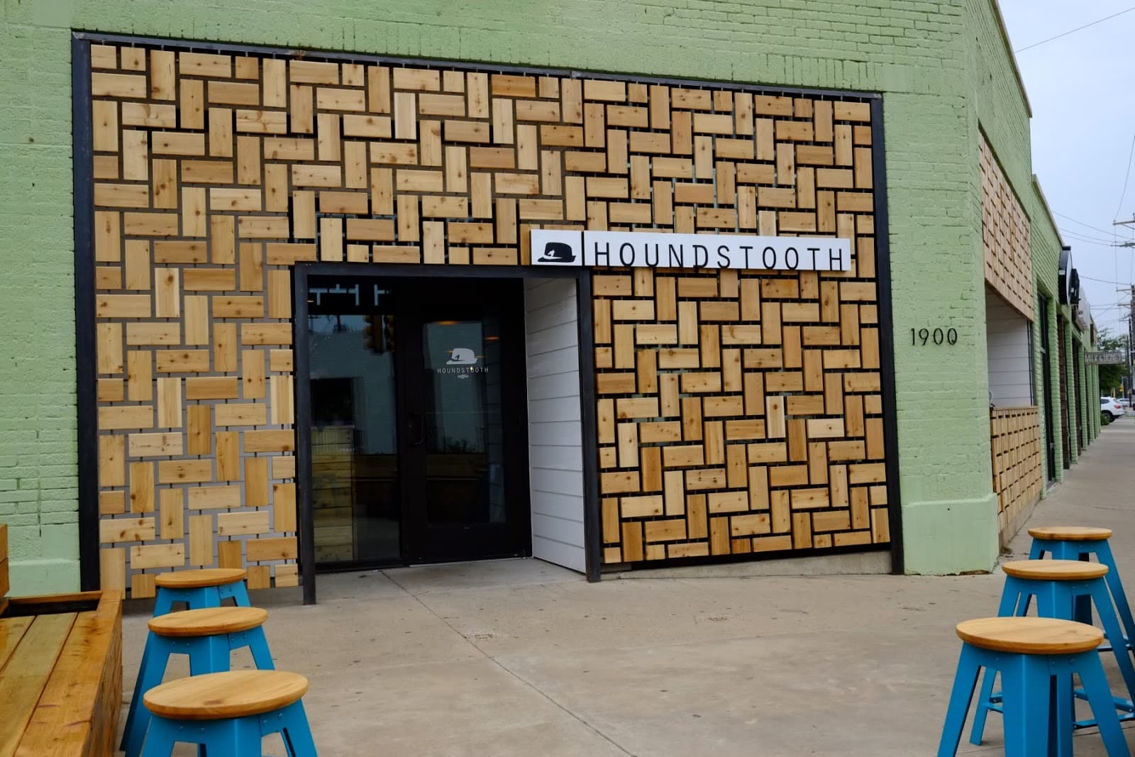 Houndstooth Coffee - specialty coffee shop in Lower Greenville