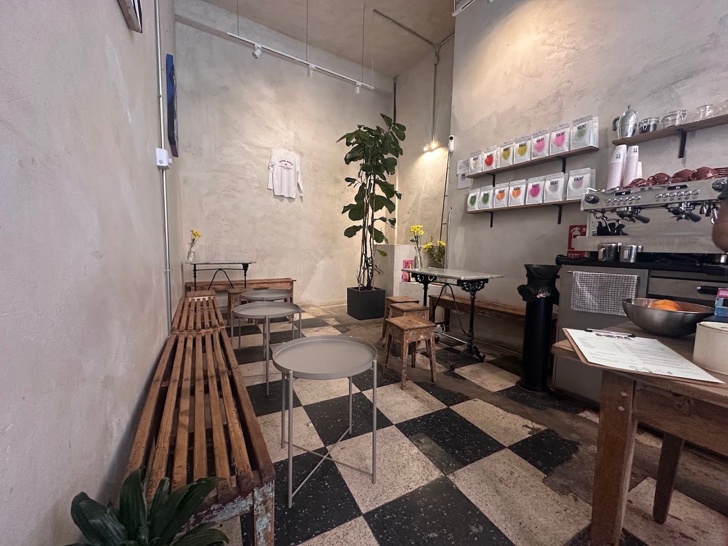 Dopa Café - Café de Especialidad — specialty coffee in Madrid