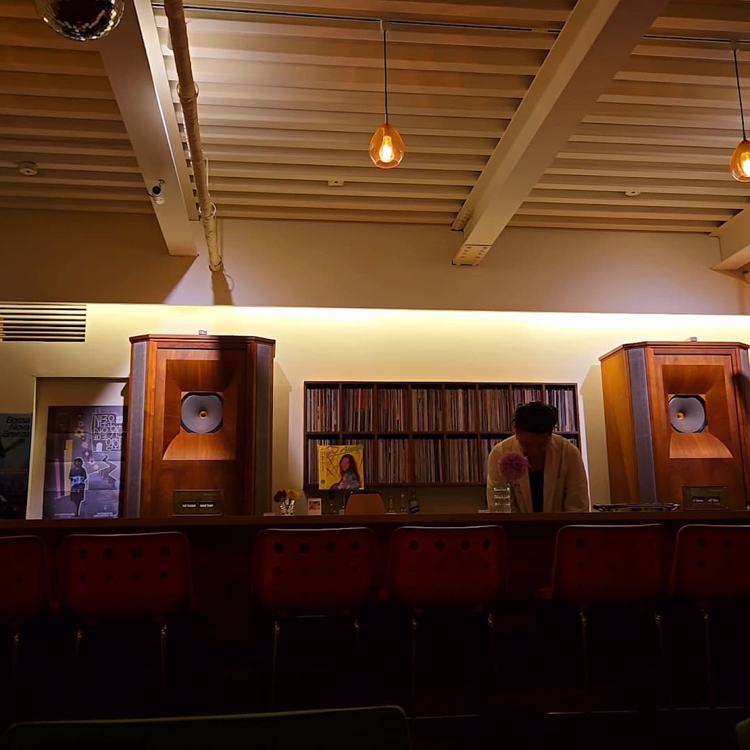 Hell Music Cafe - specialty coffee shop in Seoul