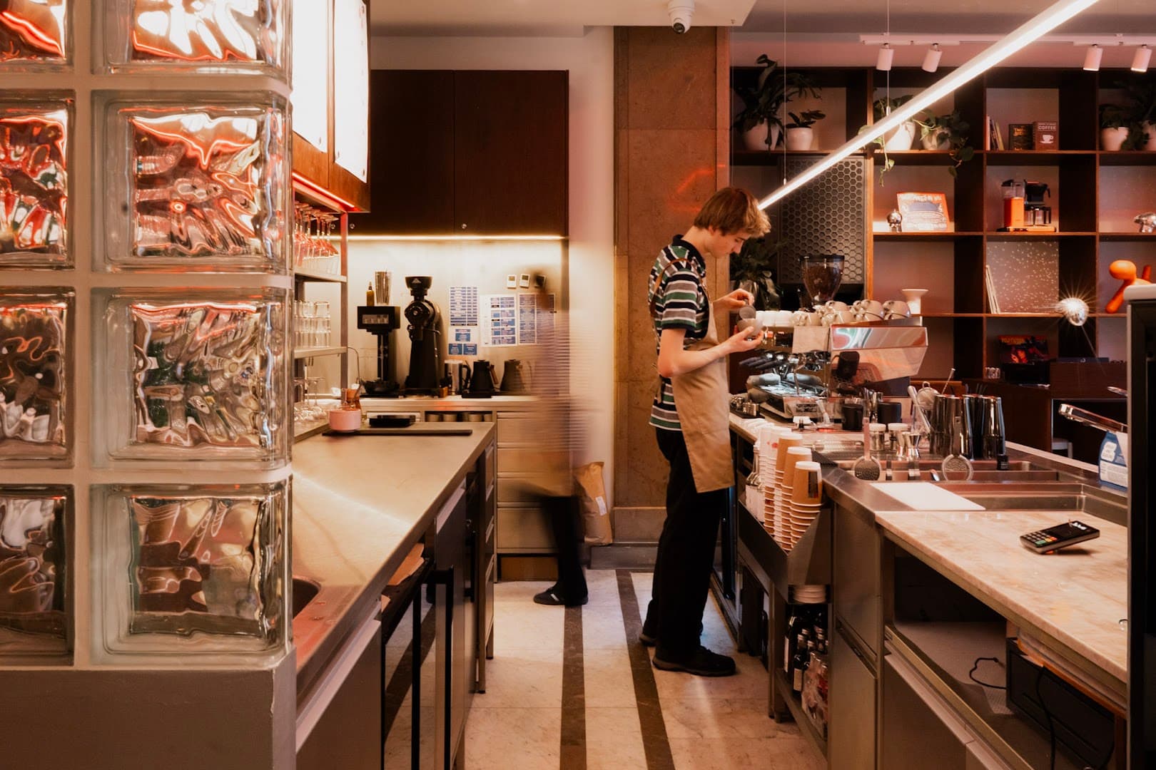 Coffeedesk Kawiarnia Nowy Świat - specialty coffee shop in Warsaw