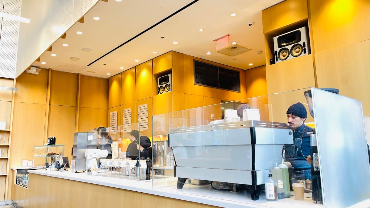 Blue Bottle Coffee specialty coffee shop in New York - photo 3