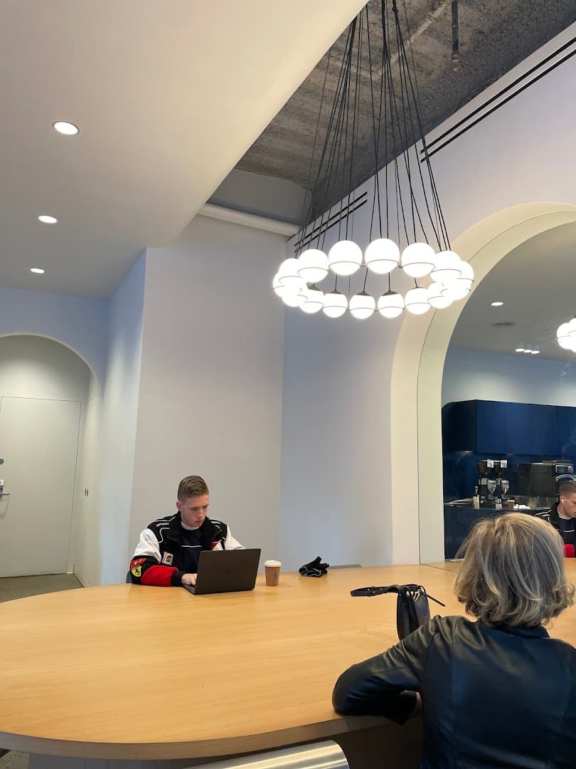 Blue Bottle Coffee - specialty coffee shop in Tribeca