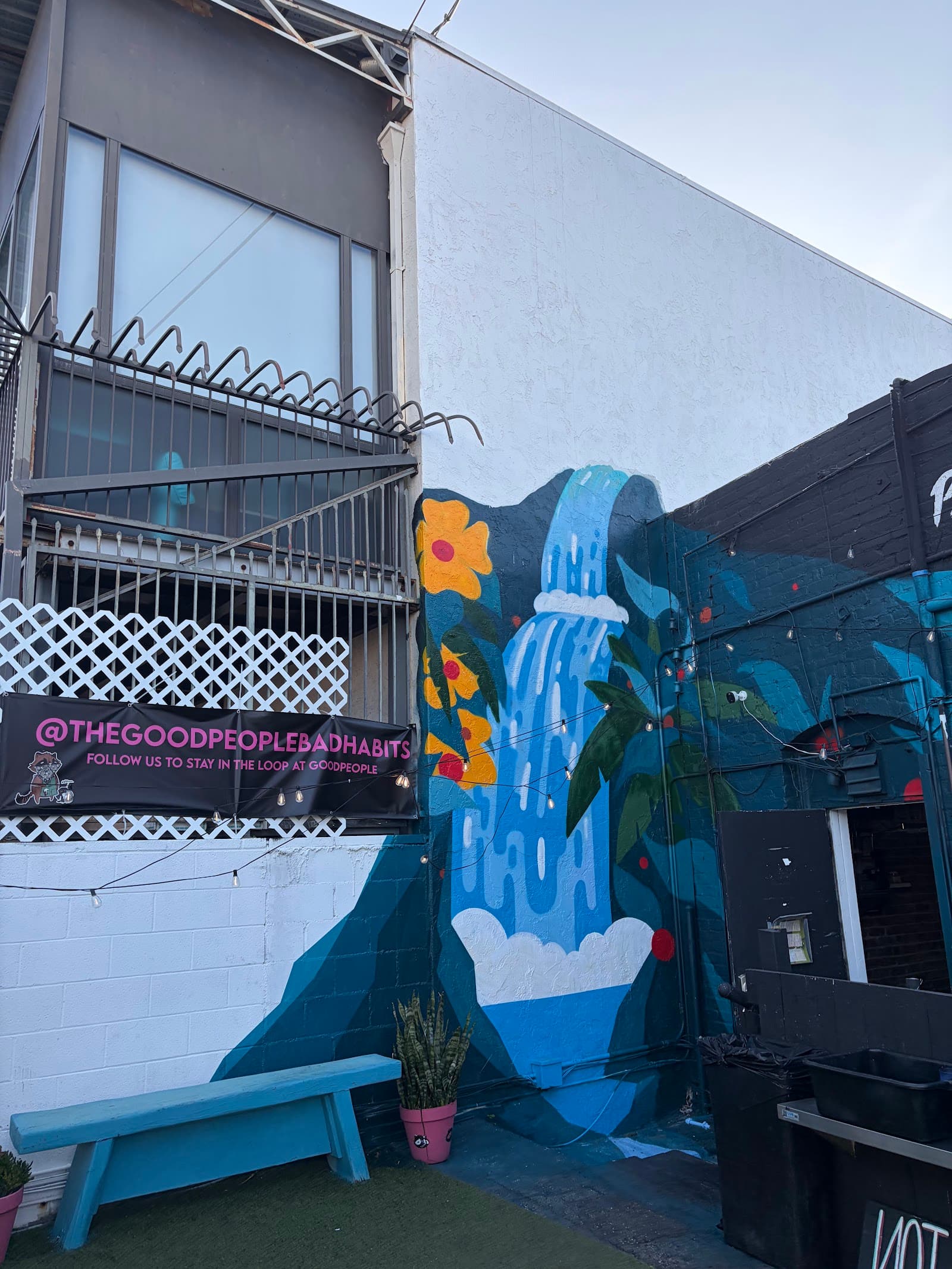 GoodPeople specialty coffee shop in Los Angeles - photo 7