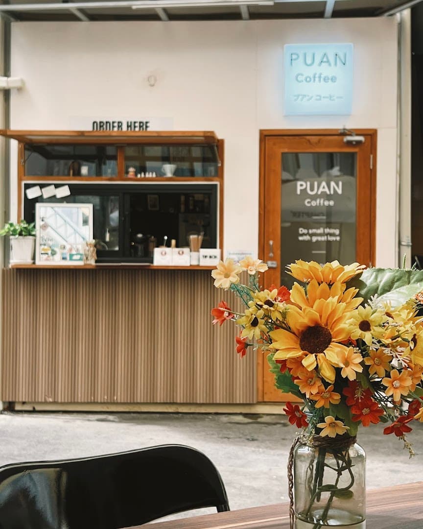 PUAN Coffee Roaster - specialty coffee shop in Bangkok