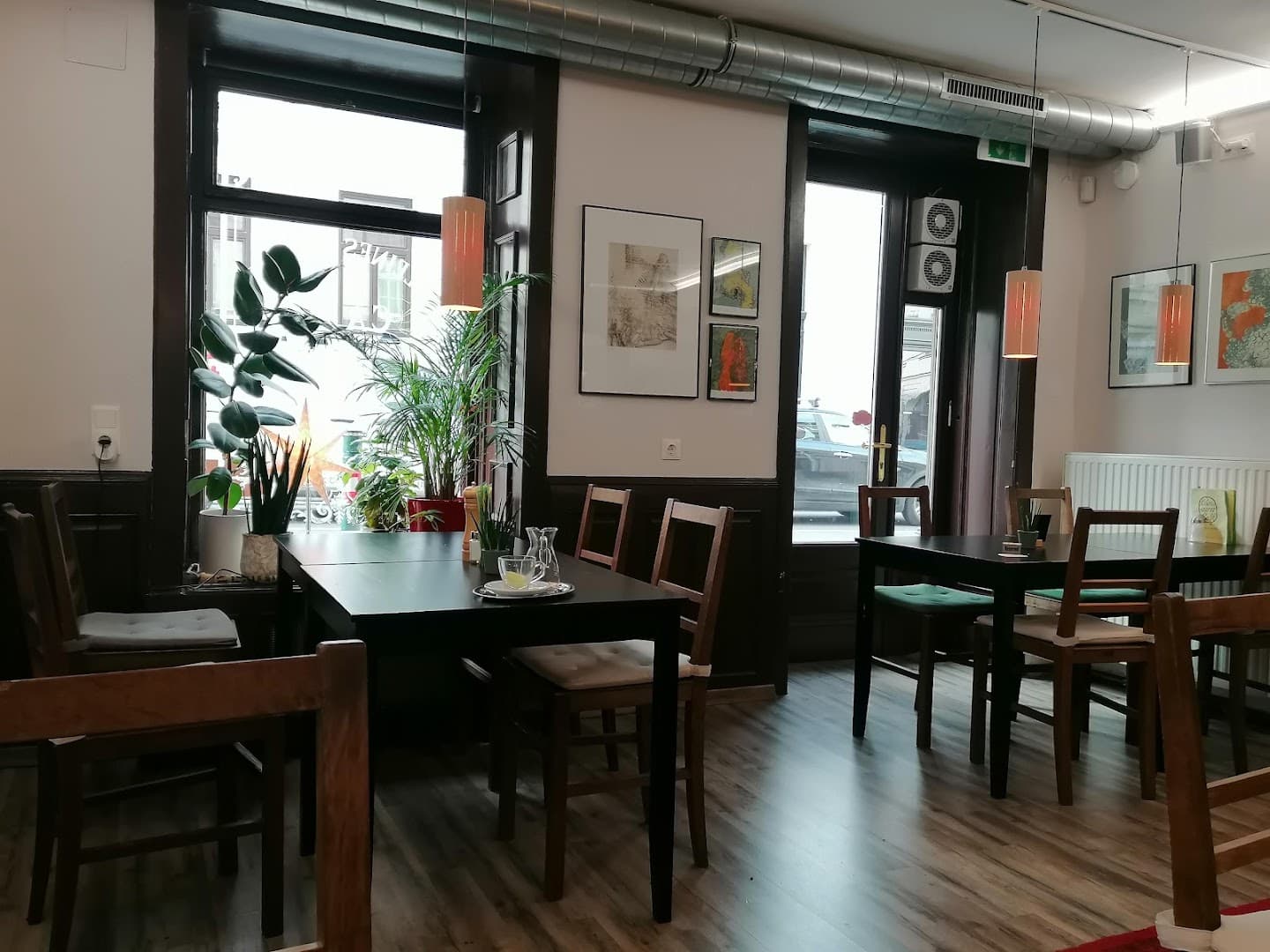 Kleines Wiener Café // Toluka Kaffee - specialty coffee shop in Vienna
