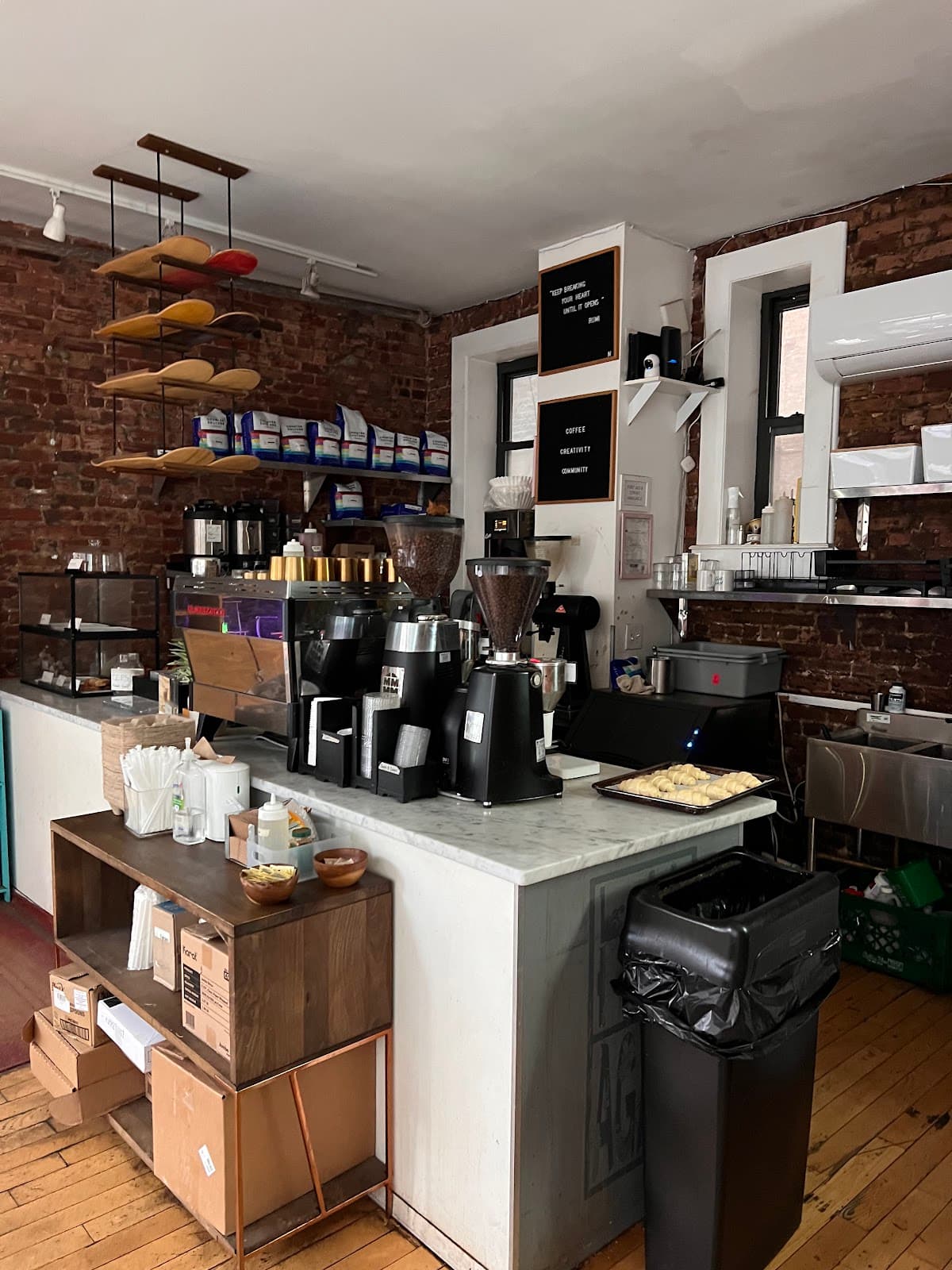 Now or Never Coffee specialty coffee shop in New York - photo 7