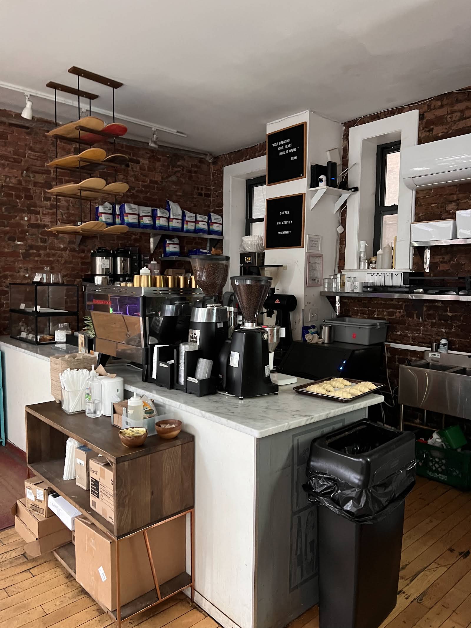 Now or Never Coffee specialty coffee shop in New York - photo 10