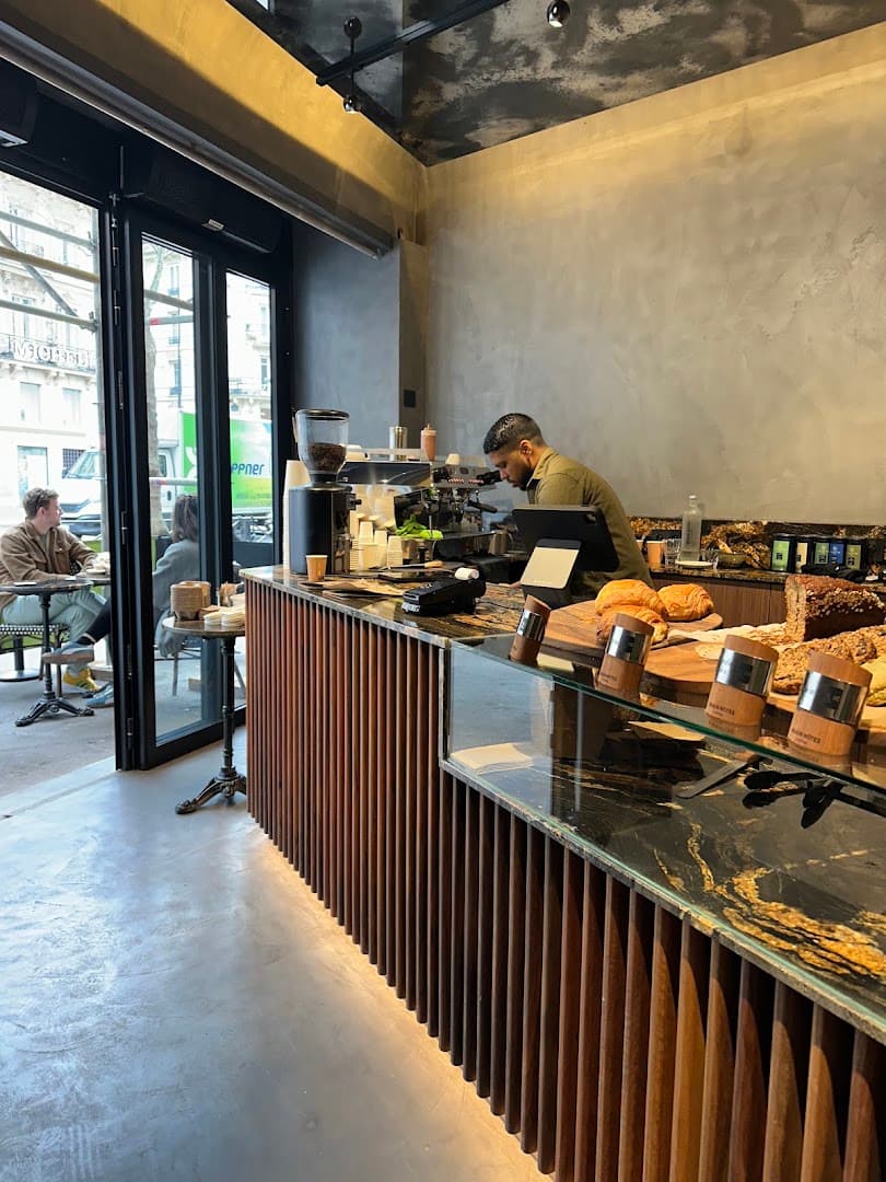 Braun Notes — specialty coffee in Paris