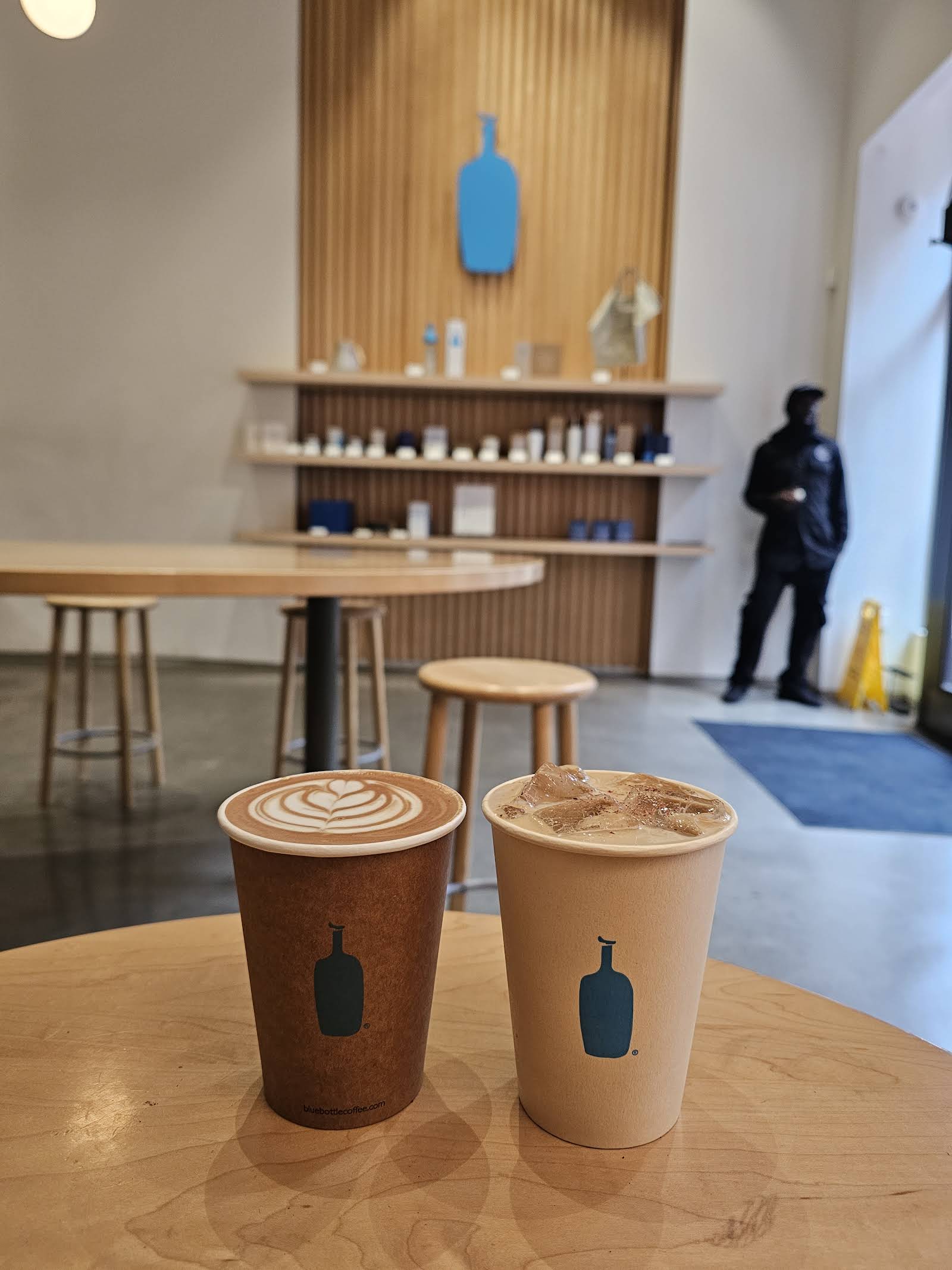Blue Bottle Coffee specialty coffee shop in San Francisco - photo 3