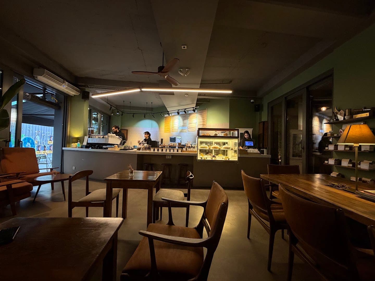 Parsa Coffee Roasters specialty coffee shop in Istanbul - photo 8