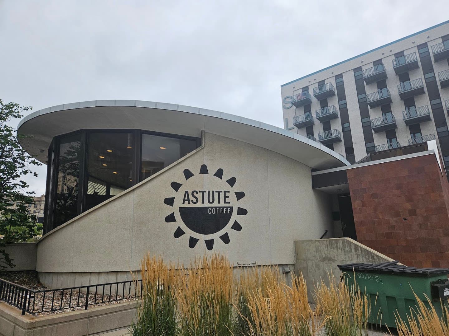 Storefront of Astute Coffee Downtown, specialty coffee shop in Omaha