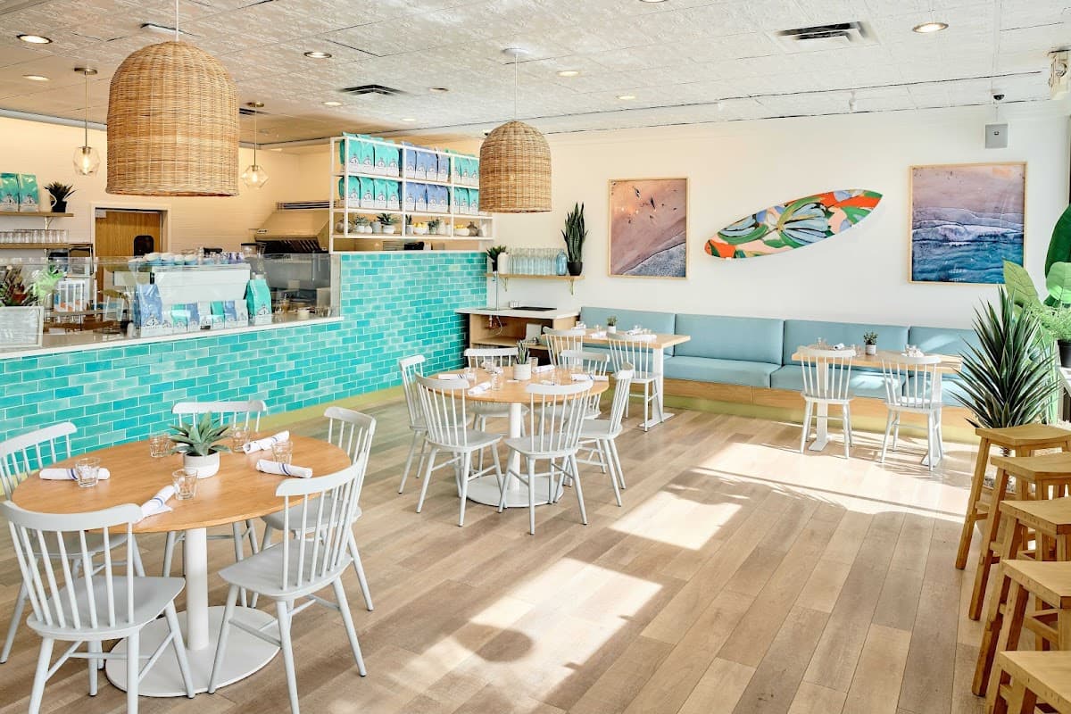 Bluestone Lane Manhattan Beach Café - specialty coffee shop in Los Angeles