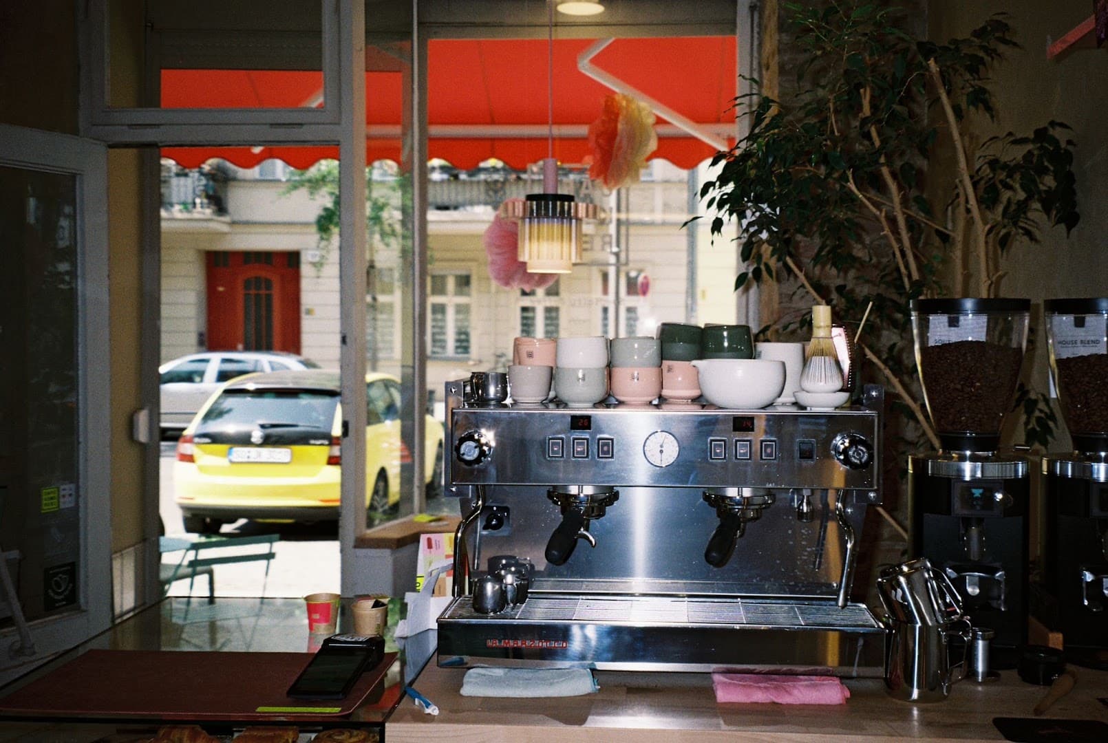 Café Komorebi specialty coffee shop in Berlin - photo 4