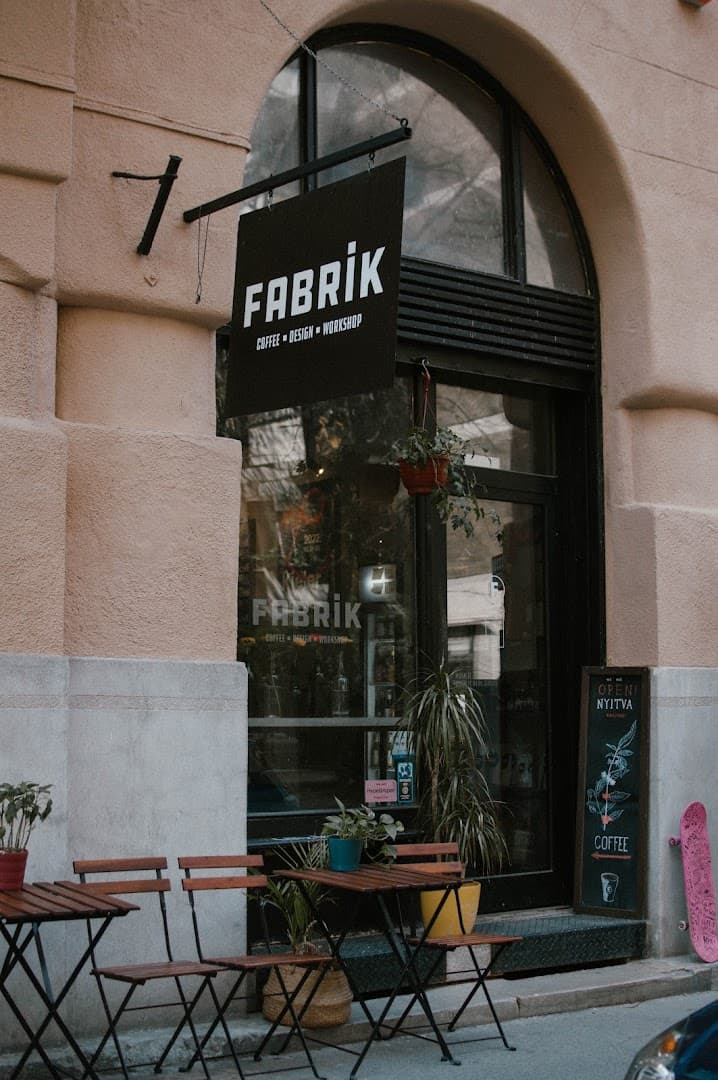 Fabrik Specialty Coffee - Design - Workshop - specialty coffee shop in XIII. kerület