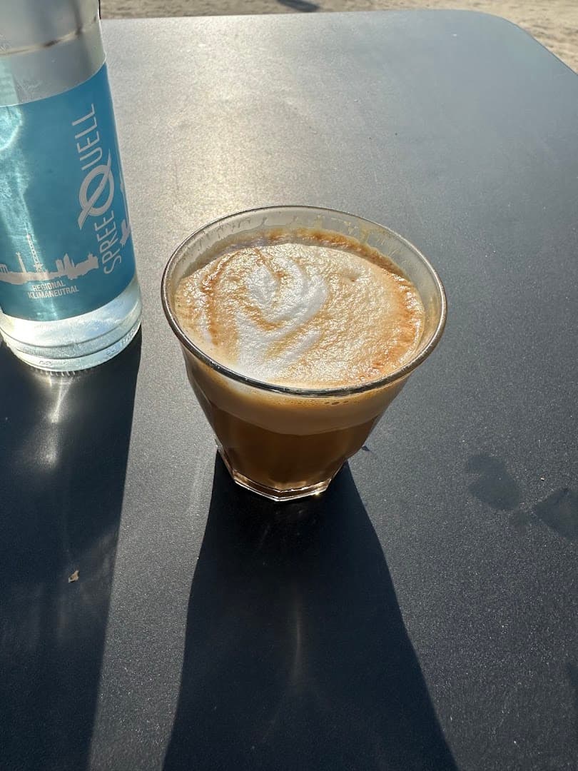 Jules | B-Part - specialty coffee shop in Bezirk Friedrichshain-Kreuzberg