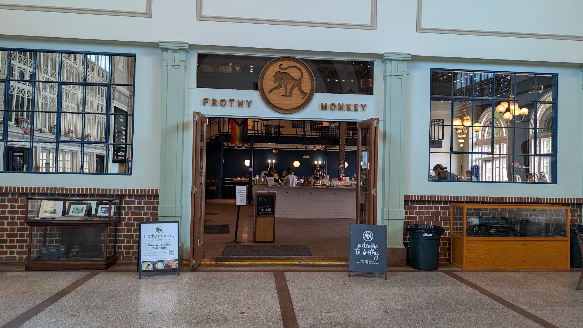Frothy Monkey - specialty coffee shop in Chattanooga