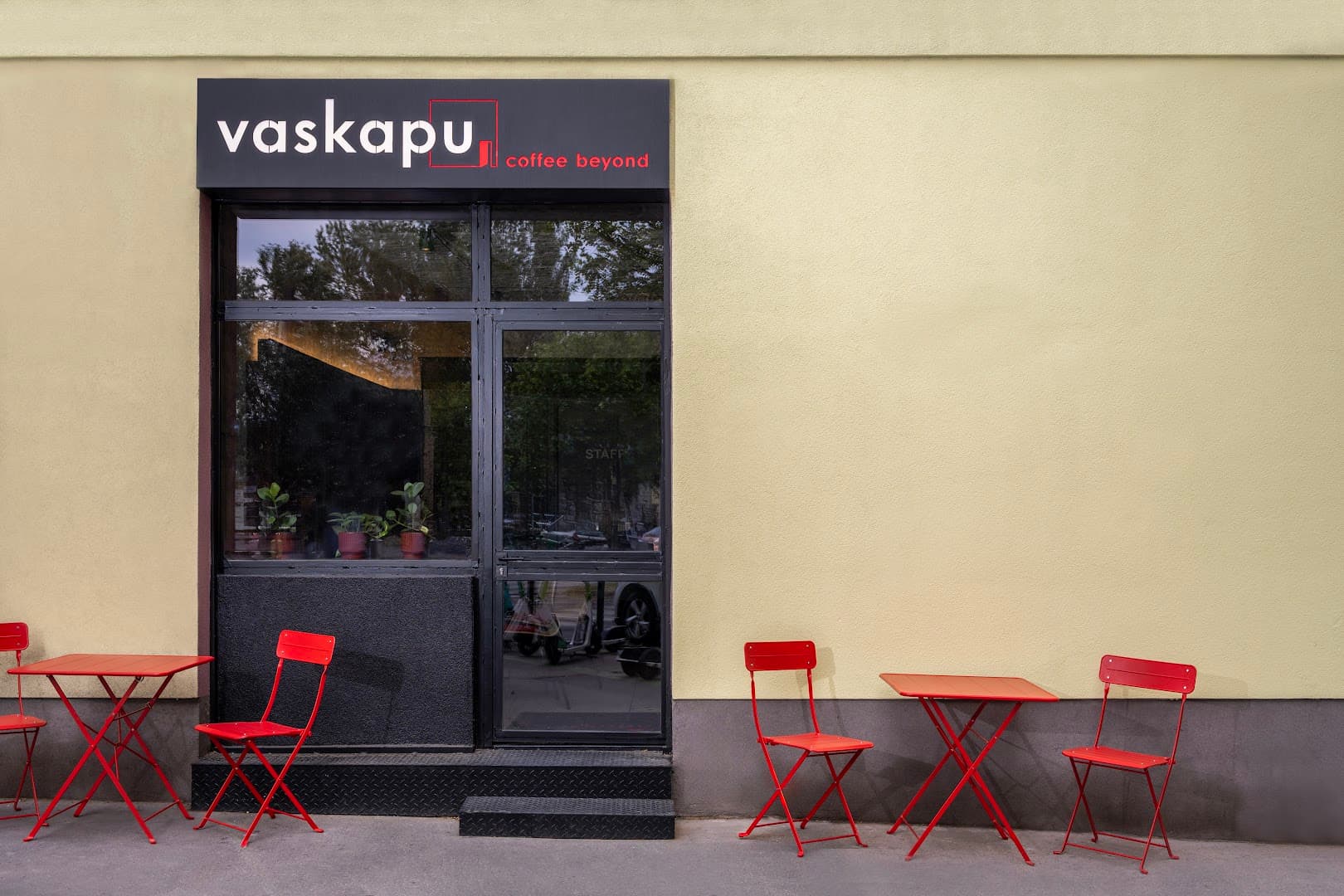 Vaskapu - Coffee Beyond specialty coffee shop in Budapest - photo 3