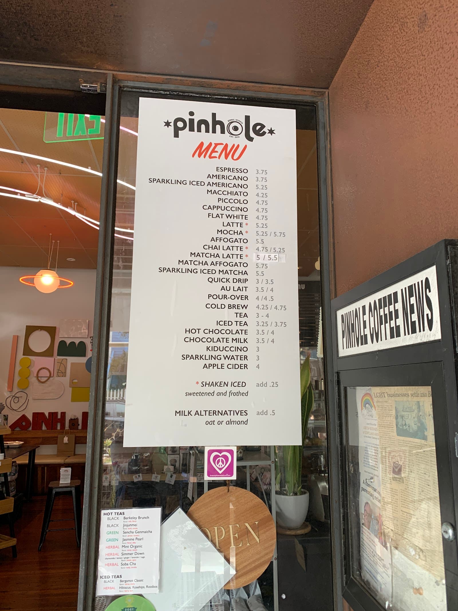Pinhole Coffee specialty coffee shop in San Francisco - photo 11