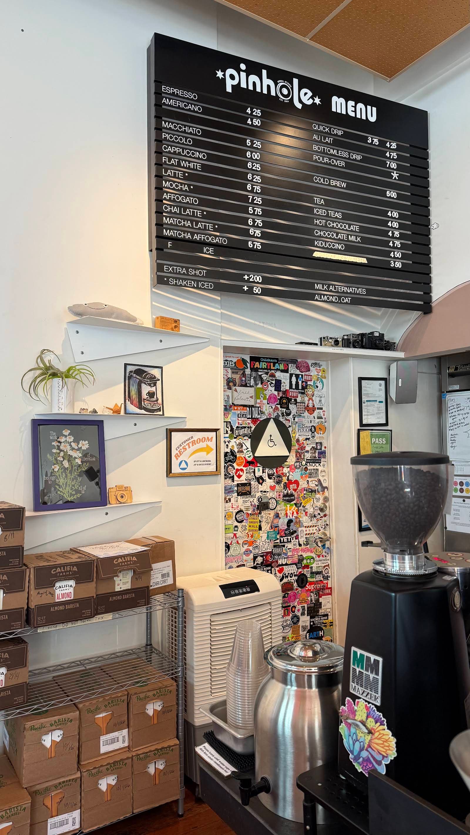 Pinhole Coffee specialty coffee shop in San Francisco - photo 14