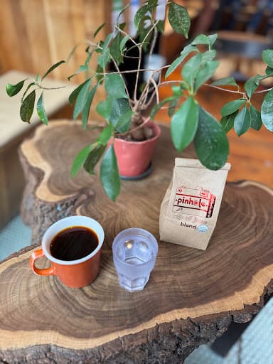 Pinhole Coffee - specialty coffee shop in Bernal Heights