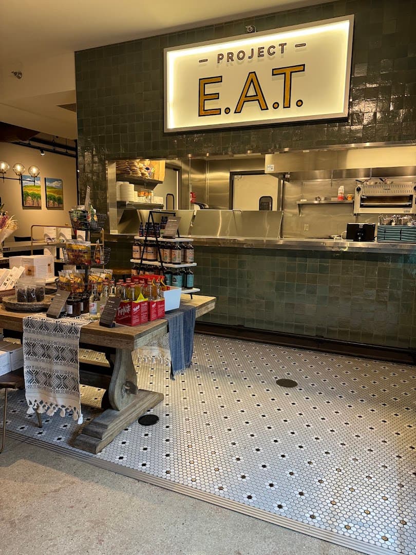 Interior of Stone Creek Coffee - Whitefish Bay Cafe & Kitchen, specialty coffee shop in Milwaukee