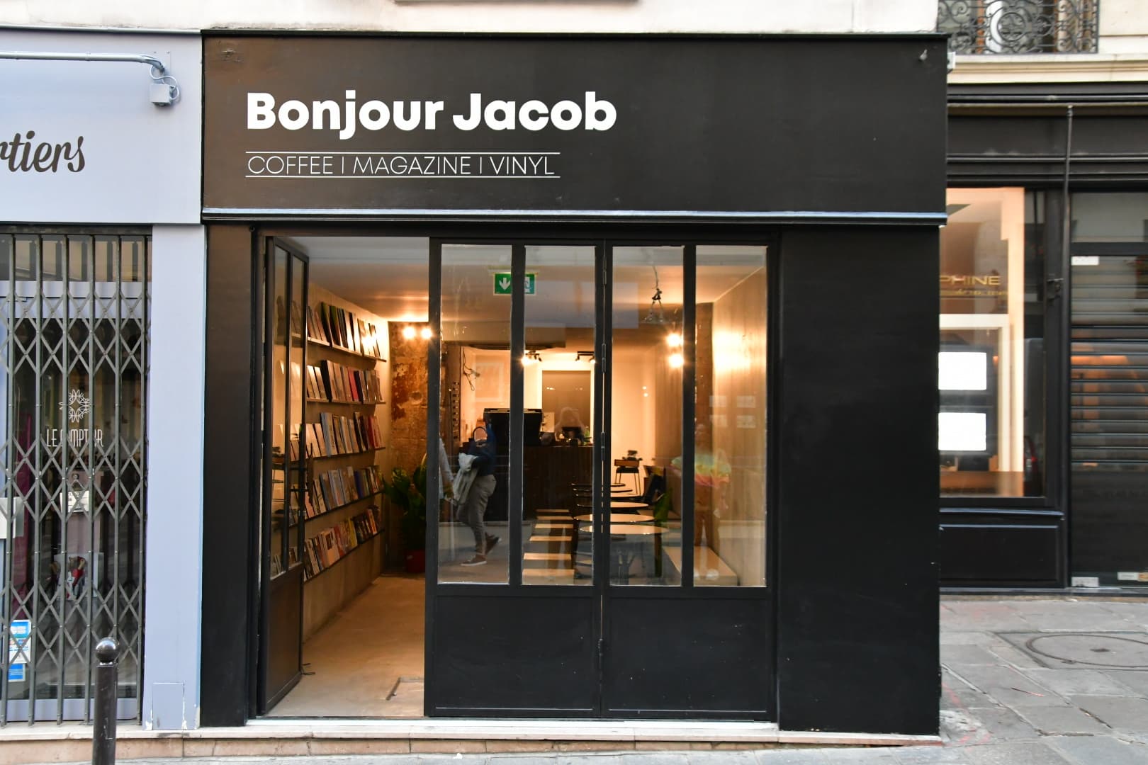 Bonjour Jacob specialty coffee shop in Paris - photo 3