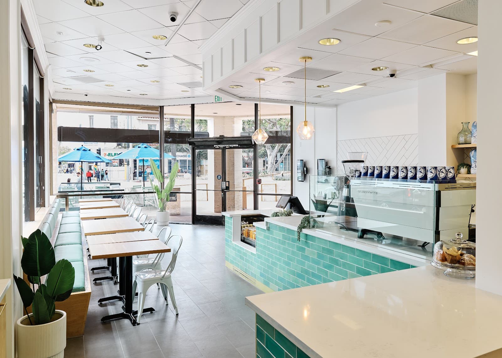 Bluestone Lane Westwood Coffee Shop - specialty coffee shop in Los Angeles