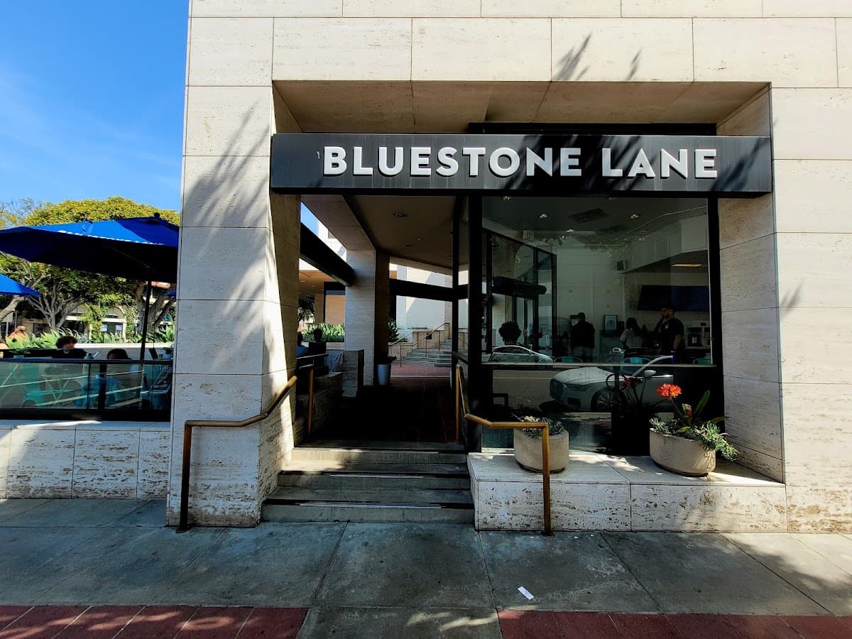 Bluestone Lane Westwood Coffee Shop specialty coffee shop in Los Angeles - photo 4
