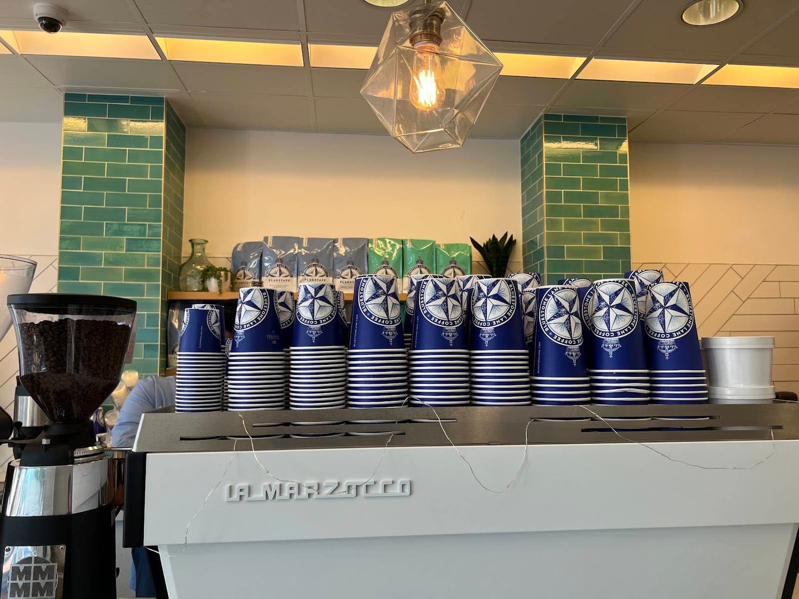 Bluestone Lane Westwood Coffee Shop specialty coffee shop in Los Angeles - photo 7