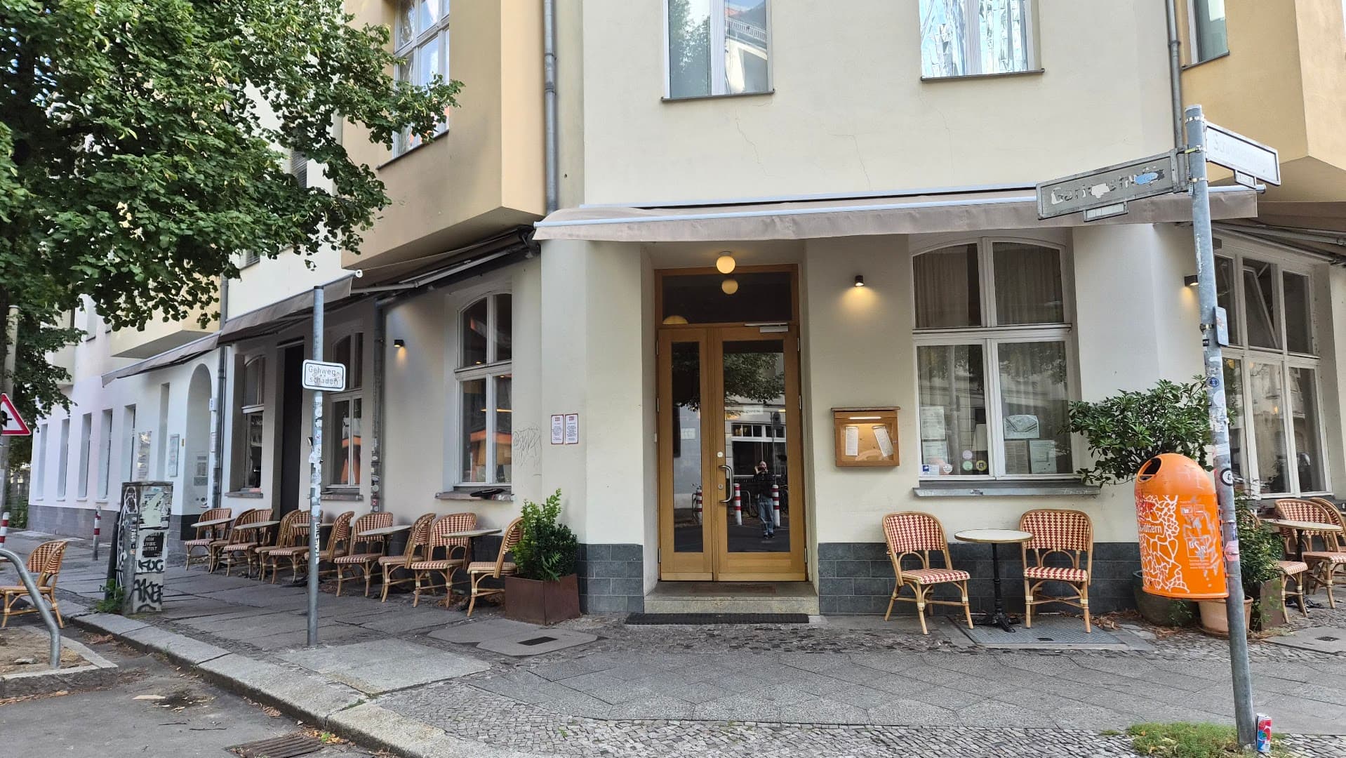 FREA Bakery & Cafe specialty coffee shop in Berlin - photo 8