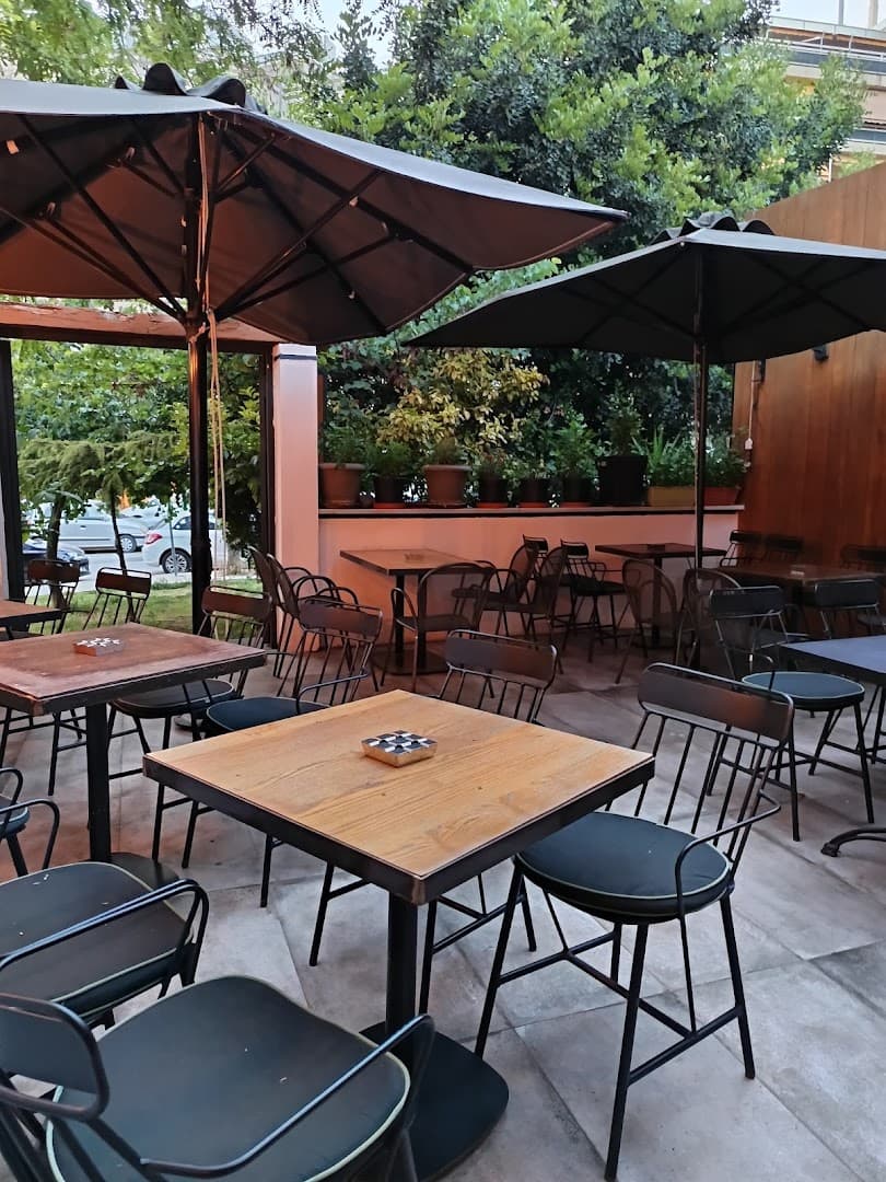 Warehouse 35 - specialty coffee shop in Athens