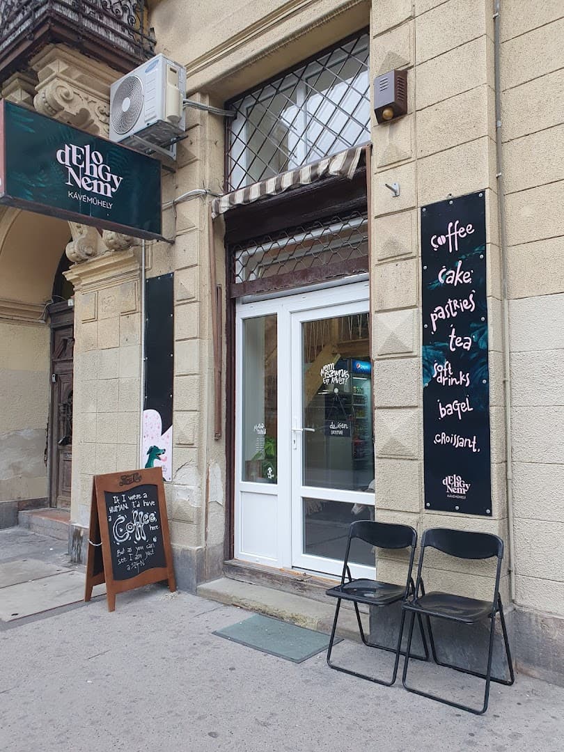 Dehogynem kávéműhely - specialty coffee shop in Budapest