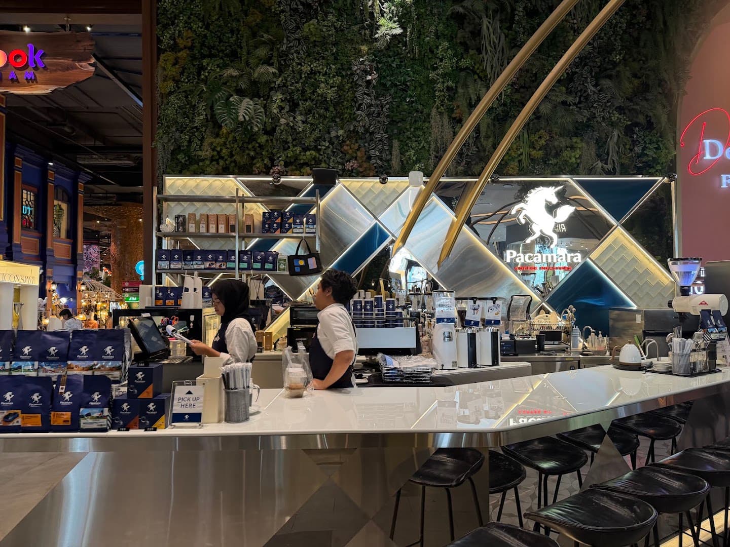 Pacamara Coffee Roasters ICONSIAM - specialty coffee shop in Bangkok